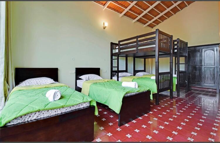 Aakriti Homestay Чикмагалур Экстерьер фото